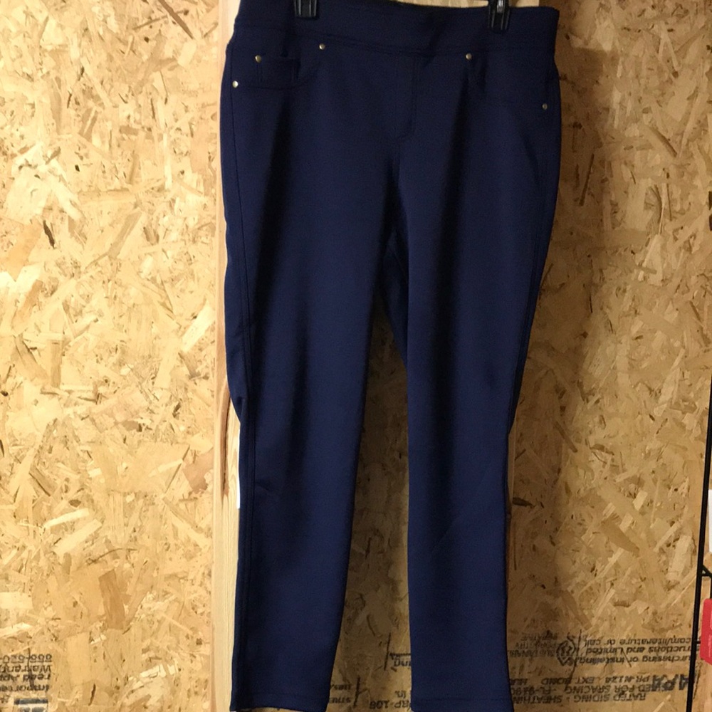 SAVAGE ART stretch pants; navy blue